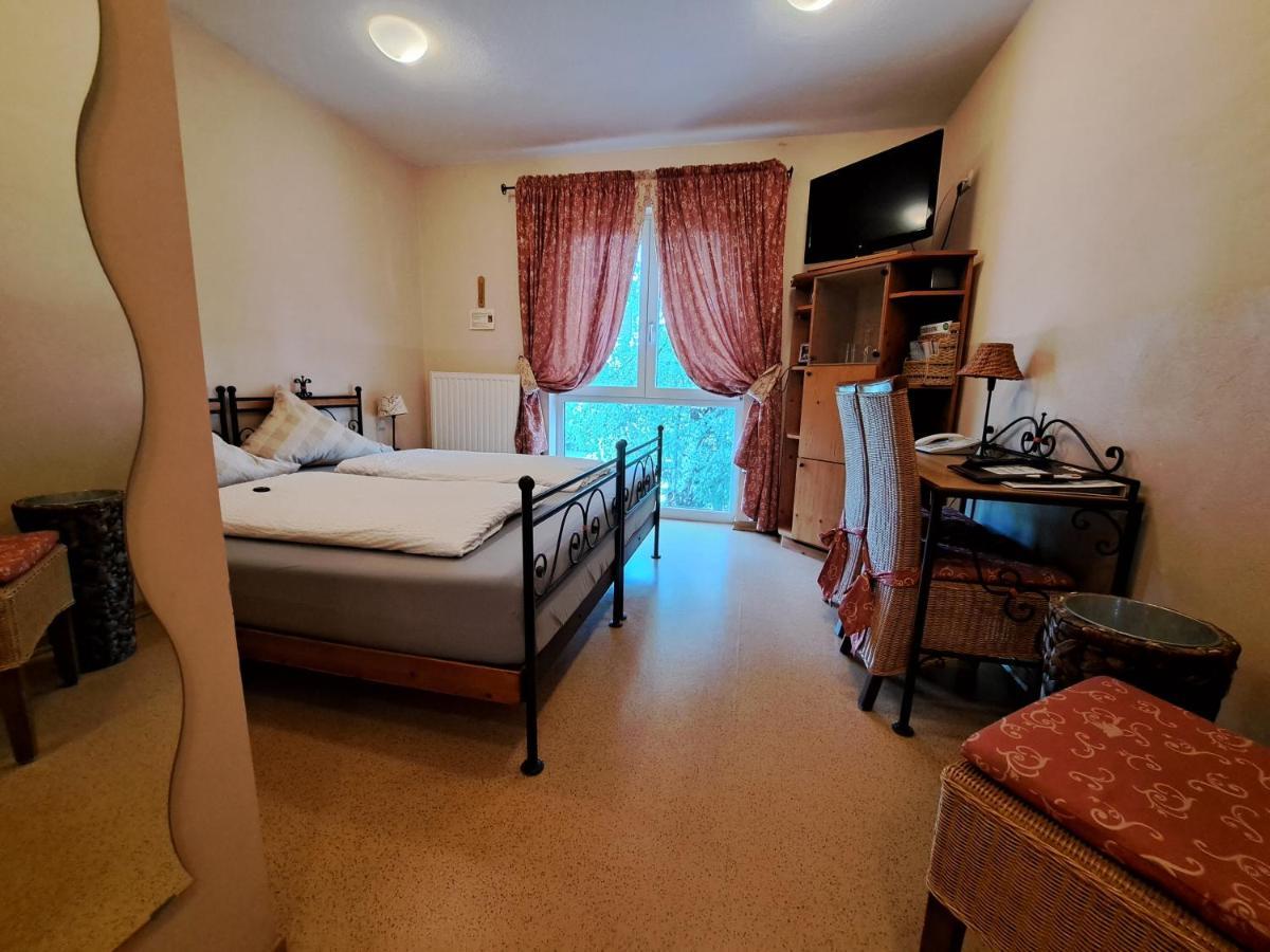 Mediterran Hotel Juwel Karlstein am Main Εξωτερικό φωτογραφία
