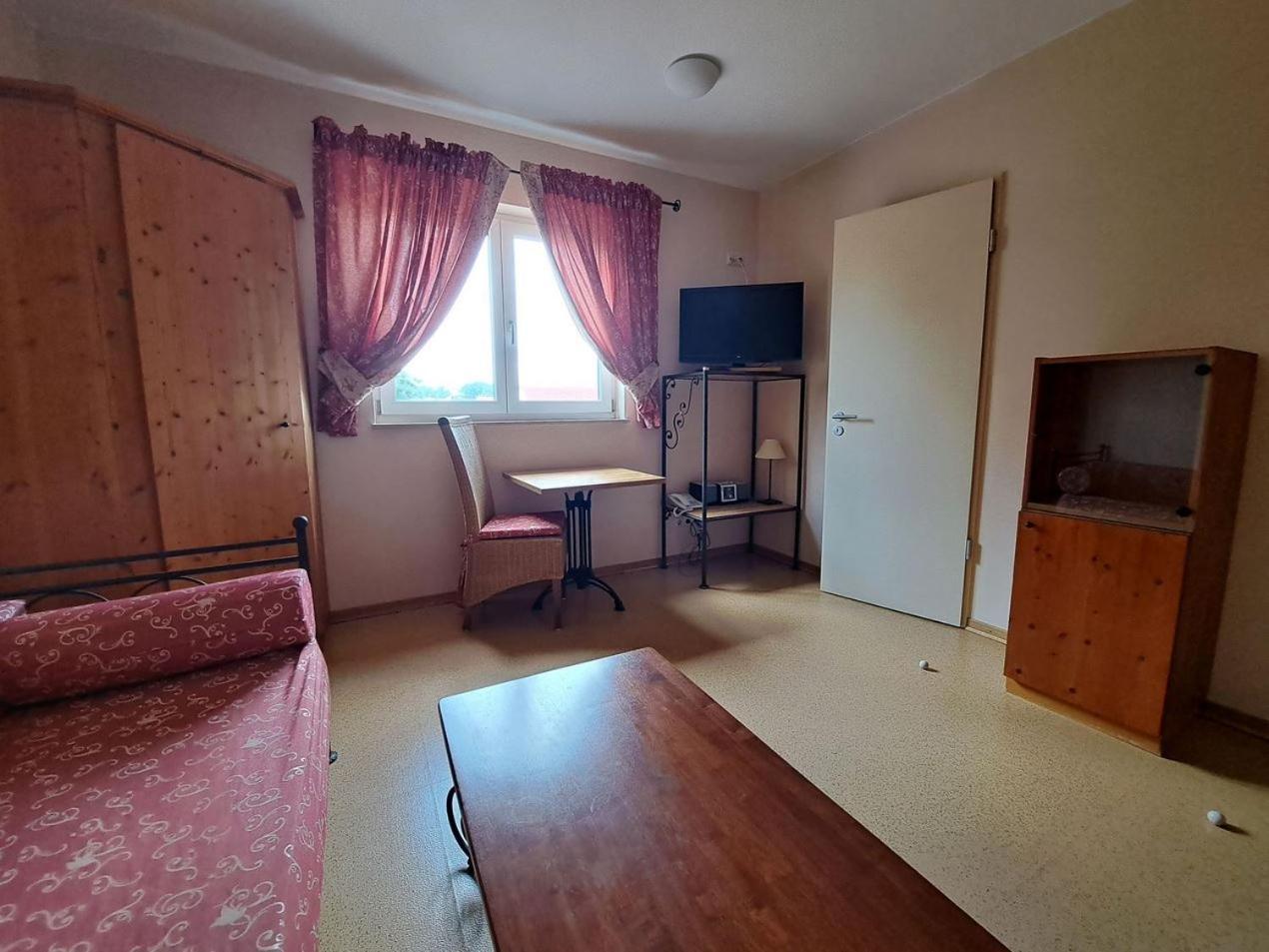 Mediterran Hotel Juwel Karlstein am Main Εξωτερικό φωτογραφία