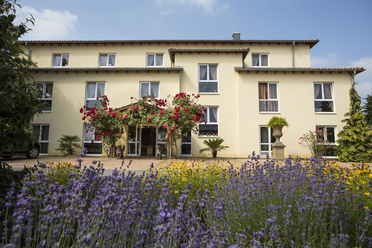 Mediterran Hotel Juwel Karlstein am Main Εξωτερικό φωτογραφία