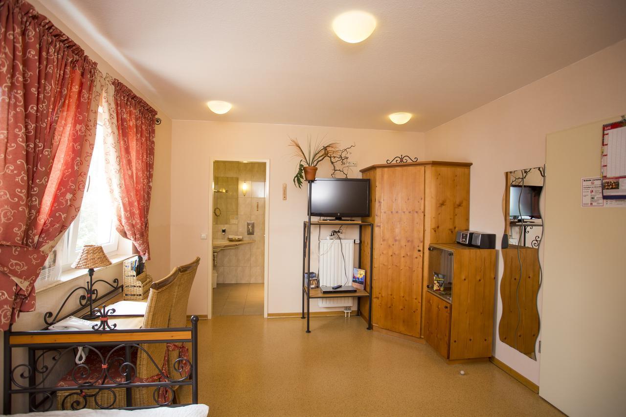 Mediterran Hotel Juwel Karlstein am Main Εξωτερικό φωτογραφία